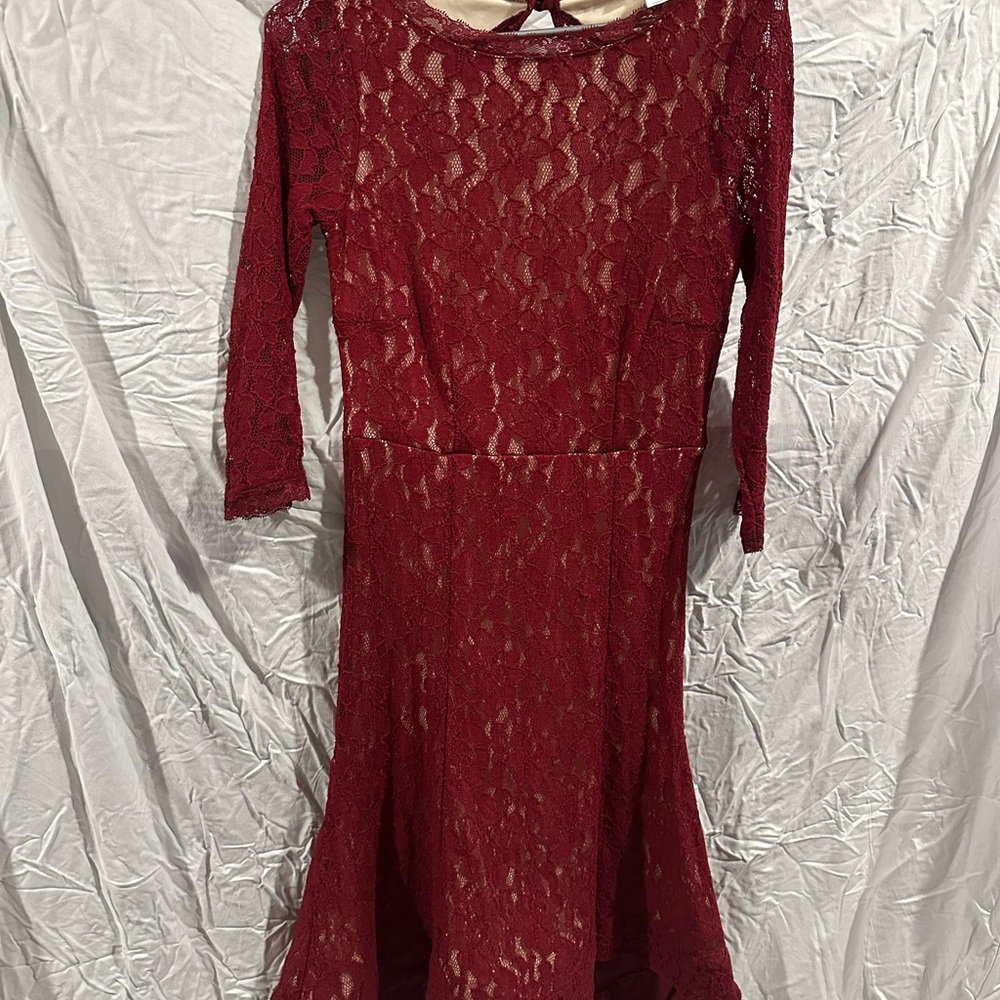 Elegant Burgundy Lace Dress
